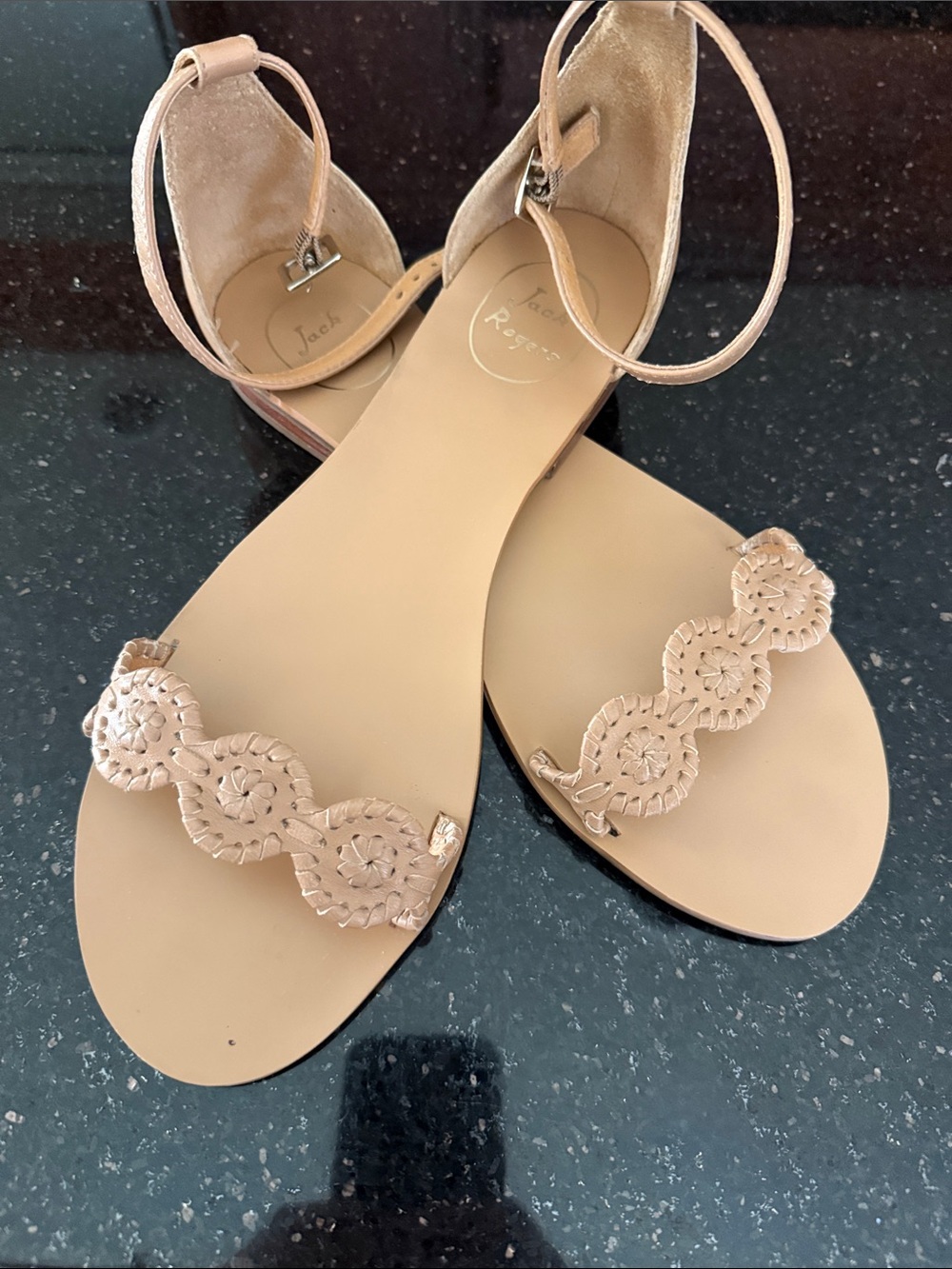 Jack Rogers Daphne Medallion Sandals Women’s Size 10